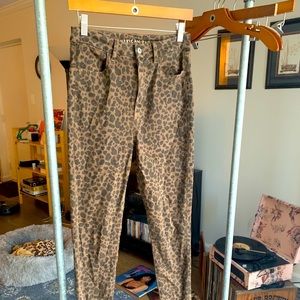 American Eagle Cheetah Jean